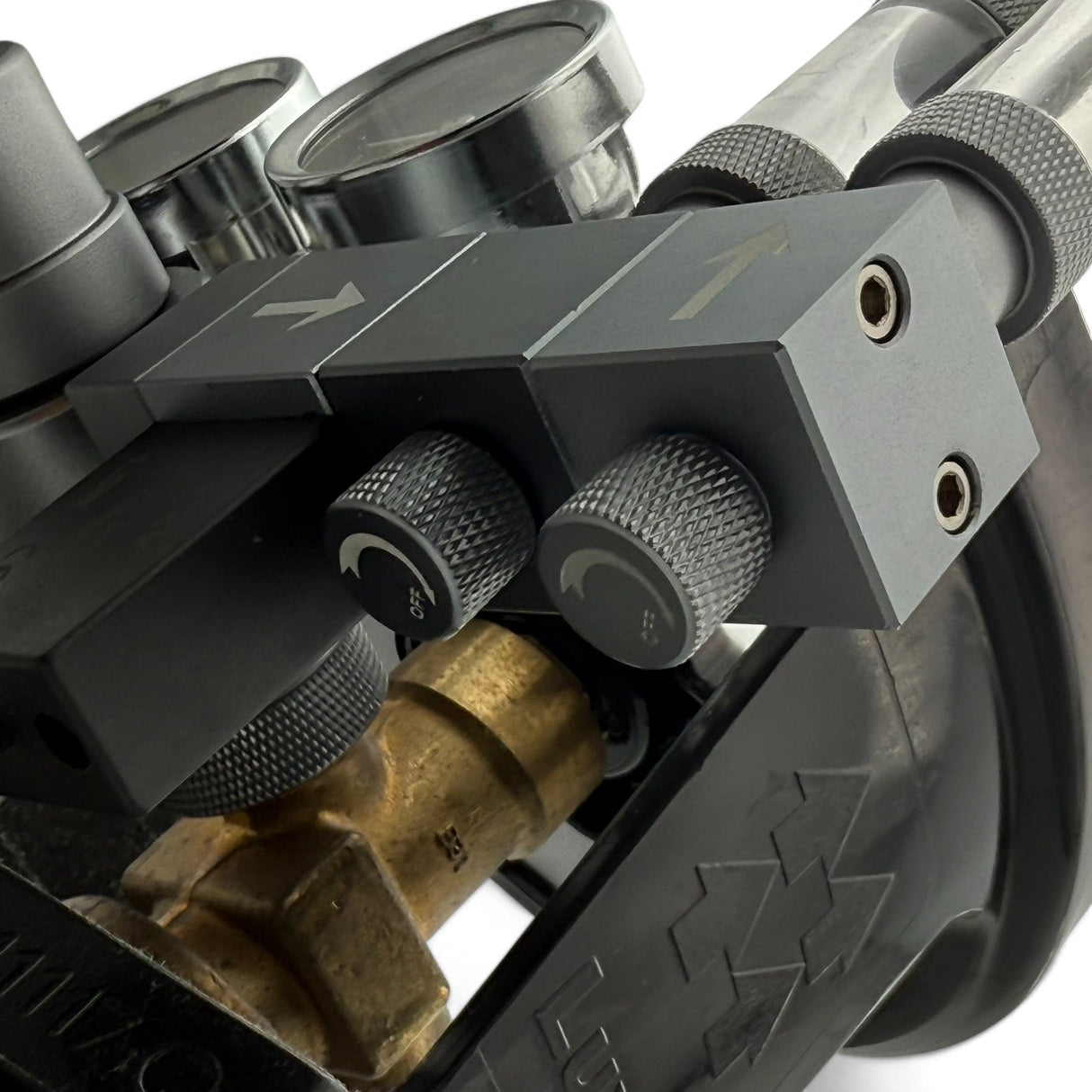 Wyin Aqua Dual Gauge Smart CO₂ Modular Regulator - The Aquascape Shop